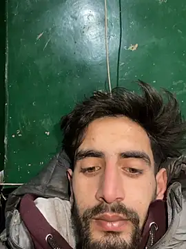 lyath3245 online show from February 5, 2026, 8:52 am