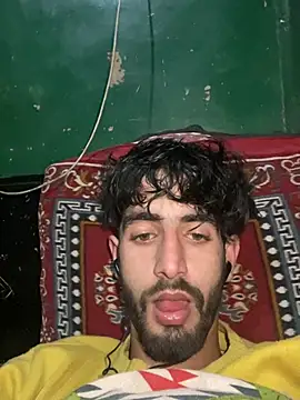 lyath3245 online show from February 19, 2026, 1:23 am