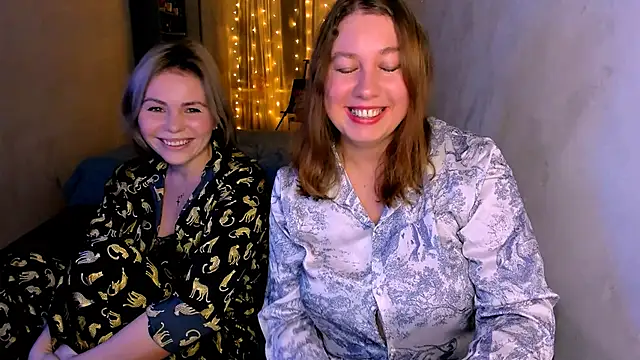 NancySanders online show from December 5, 2025, 4:47 pm