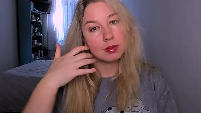 Snapshot of NancySanders chatting on May 16, 2026, 5:37 am NancySanders online show from May 16, 2026, 5:37 am