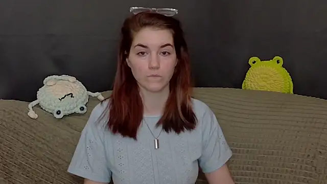 Snapshot of ElzaBlis chatting on November 26, 2025, 2:51 pm ElzaBlis online show from November 26, 2025, 2:51 pm