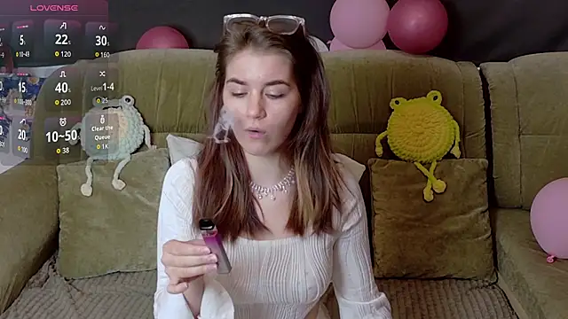 Snapshot of ElzaBlis chatting on February 25, 2026, 1:10 pm ElzaBlis online show from February 25, 2026, 1:10 pm