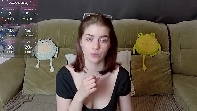 ElzaBlis online show from March 23, 2026, 1:15 pm