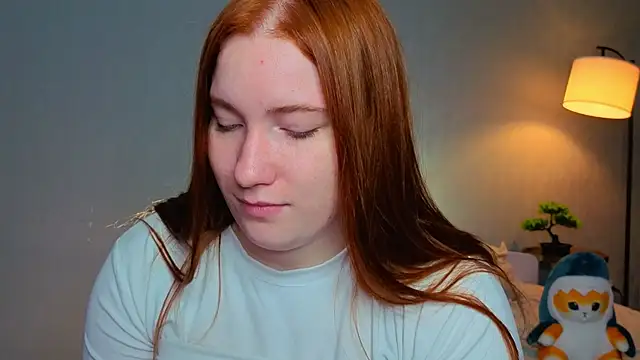 Snapshot of EthalCarlsqq chatting on October 9, 2025, 7:28 am EthalCarlsqq online show from October 9, 2025, 7:28 am