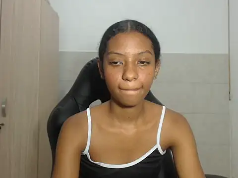 Snapshot of yukari_pr chatting on December 4, 2025, 2:54 am yukari pr online show from December 4, 2025, 2:54 am