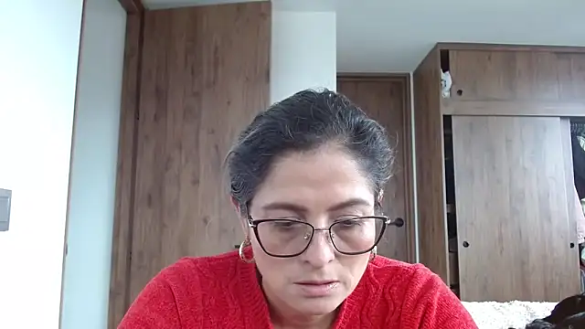 linda-mature43 online show from September 10, 2025, 4:51 pm