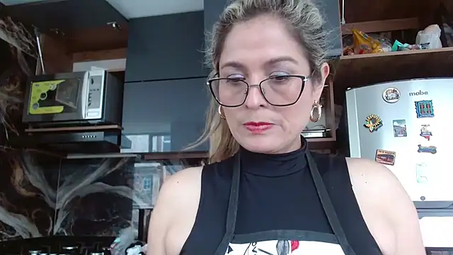 linda-mature43 online show from October 17, 2025, 3:03 pm