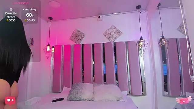 katia ws online show from November 18, 2025, 12:53 pm