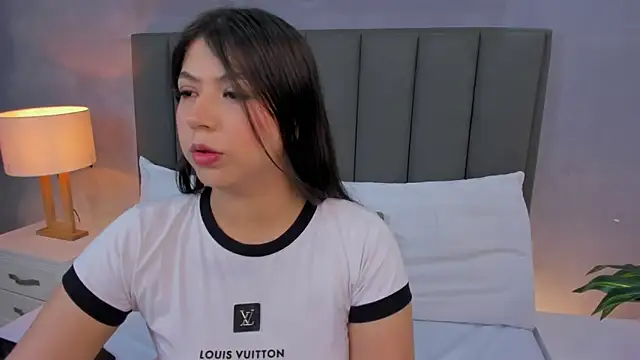 anagil  online show from December 18, 2025, 1:50 pm