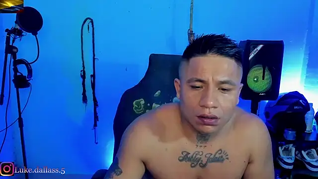 zeus 7777 online show from February 18, 2026, 9:49 am