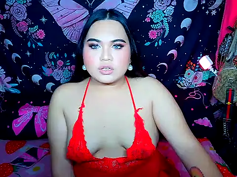 YourThicc bella online show from June 7, 2026, 2:21 pm