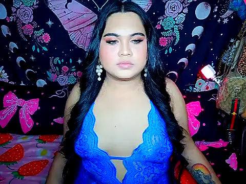 YourThicc bella online show from June 10, 2026, 3:00 pm