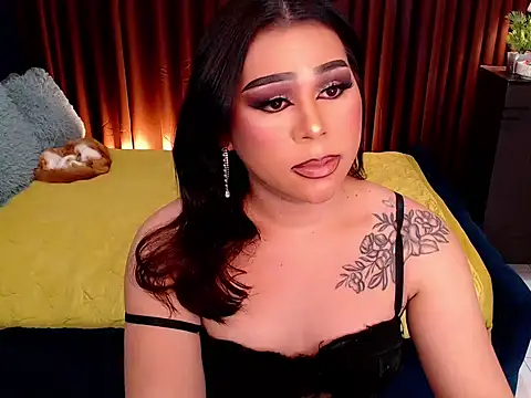 TransAlena95 online show from October 20, 2025, 8:04 am