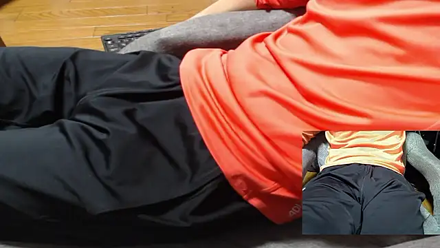 Yasu2000 online show from April 15, 2026, 2:18 am