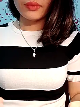 Hinna x online show from February 20, 2026, 5:04 am