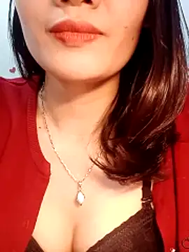 Hinna x online show from March 4, 2026, 1:22 am