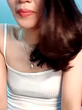 Hinna x online show from March 31, 2026, 9:32 am