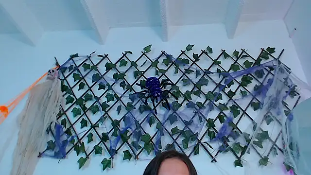 Nataliagp online show from October 30, 2025, 4:47 am