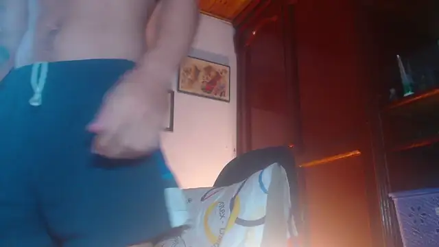 RuiMaddoox online show from October 12, 2025, 11:31 am