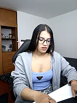 asumi 18 online show from September 24, 2025, 1:47 pm