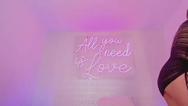 aleksandramiller  online show from March 9, 2026, 12:53 pm