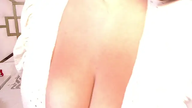 AnniieCarther online show from September 22, 2025, 12:18 pm