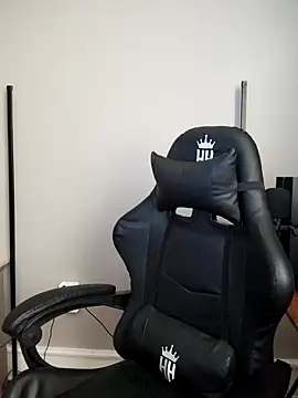 perversus12 online show from March 2, 2026, 7:10 pm