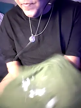 perversus12 online show from April 5, 2026, 2:31 am