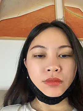 zhizhinaigai online show from May 12, 2026, 2:52 am