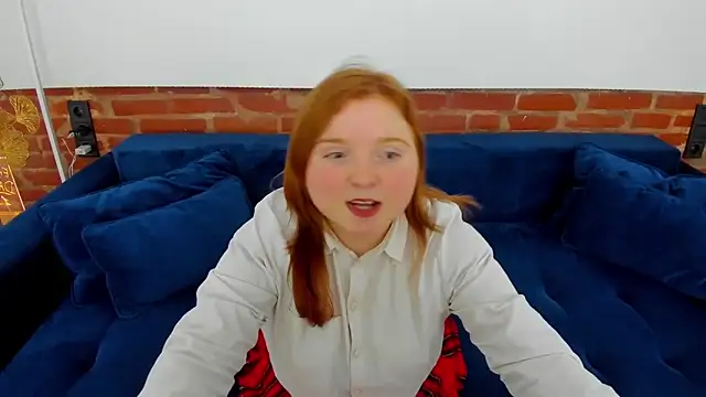 KattyRose8 online show from November 19, 2025, 6:35 am