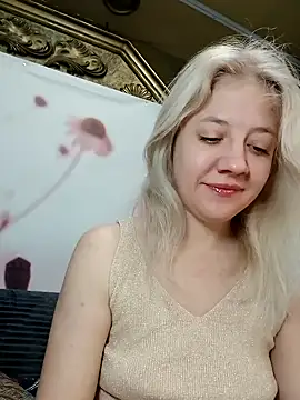 HeronDenni online show from December 19, 2025, 1:01 am