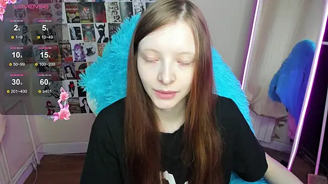 AliceHaris online show from November 27, 2025, 3:08 am