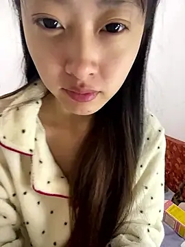 MengMeng0515 online show from January 12, 2026, 1:27 pm