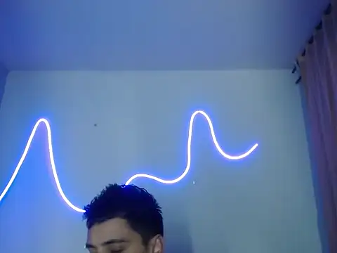 xalejo max online show from November 28, 2025, 12:08 pm