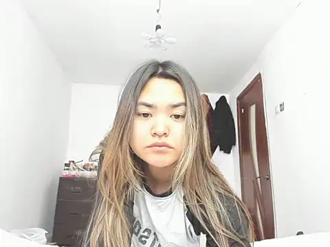 Snapshot of saika_blush chatting on February 17, 2026, 6:43 am saika blush online show from February 17, 2026, 6:43 am