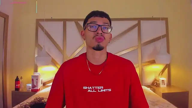 Jaxon Carter online show from April 13, 2026, 12:38 am