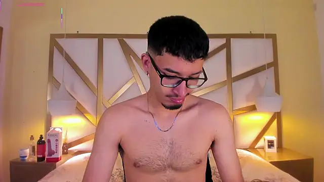 Jaxon Carter online show from May 12, 2026, 2:30 am