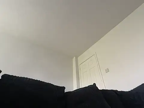 cherrybaibiee online show from April 19, 2026, 2:16 pm