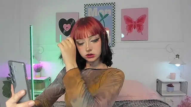 Snapshot of Zoe_Lynch_ chatting on February 27, 2026, 11:32 am Zoe Lynch online show from February 27, 2026, 11:32 am