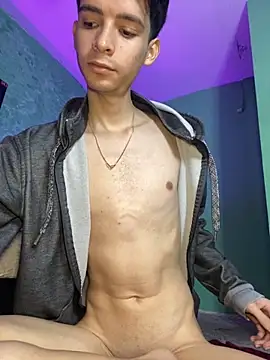 VicenteFerrer online show from November 21, 2025, 3:33 pm