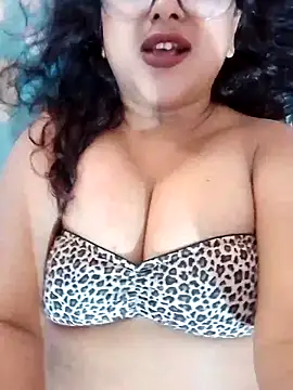 sweet jenni online show from March 3, 2026, 5:13 am