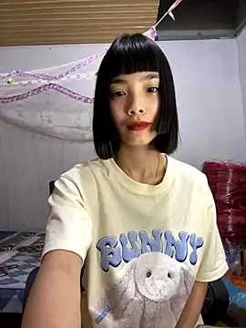 andymi1 online show from October 12, 2025, 2:21 am