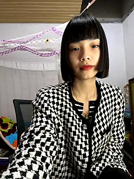 andymi1 online show from November 13, 2025, 3:16 am