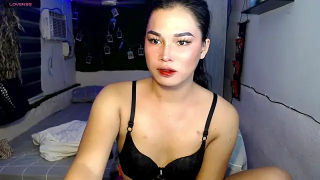 Miss Chloe69 online show from October 22, 2025, 5:08 am