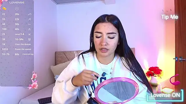 sweet artemiis online show from March 13, 2026, 8:15 pm