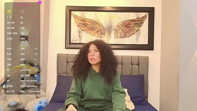 angelita martins online show from November 19, 2025, 3:17 am