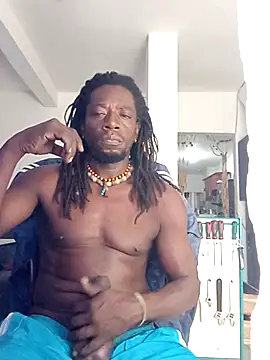 Blackpanther0115 online show from November 1, 2025, 5:37 pm