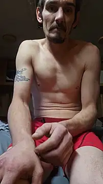 Snapshot of mike42088 chatting on December 3, 2025, 1:09 pm mike42088 online show from December 3, 2025, 1:09 pm