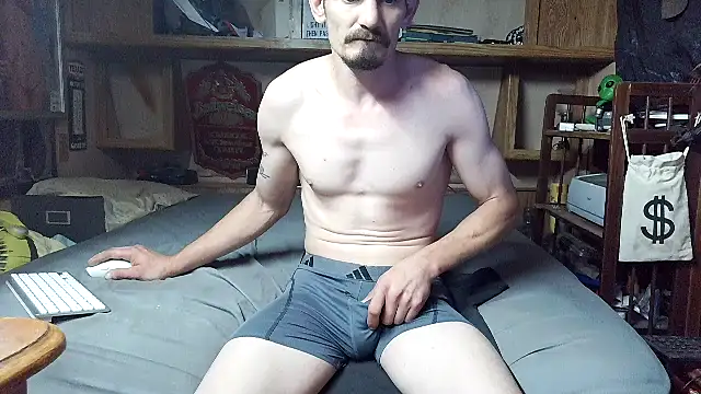 mike42088 online show from May 16, 2026, 3:25 am
