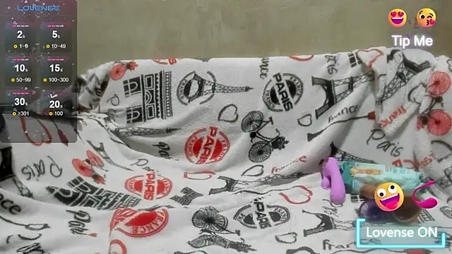 ivy moon05 online show from May 21, 2026, 7:54 pm